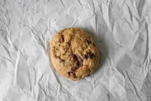 Chocolate chip cookie